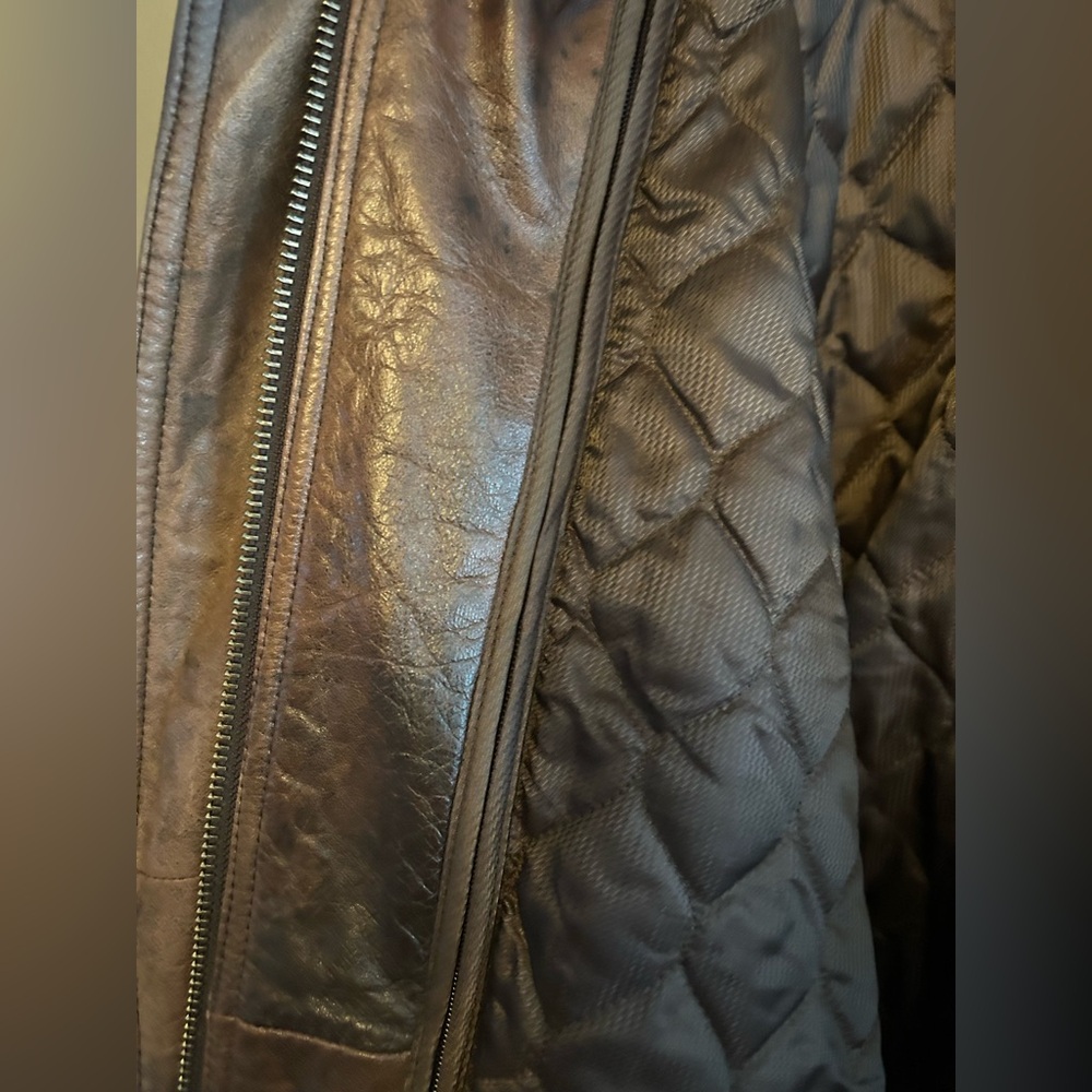 Wilson’s Leather Jacket - brown 100% leather bomber style w/removable interior - Picture 9 of 14